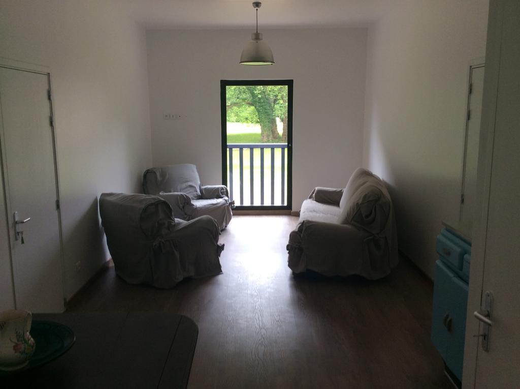 Chateau De Bertreville Bed & Breakfast Room photo