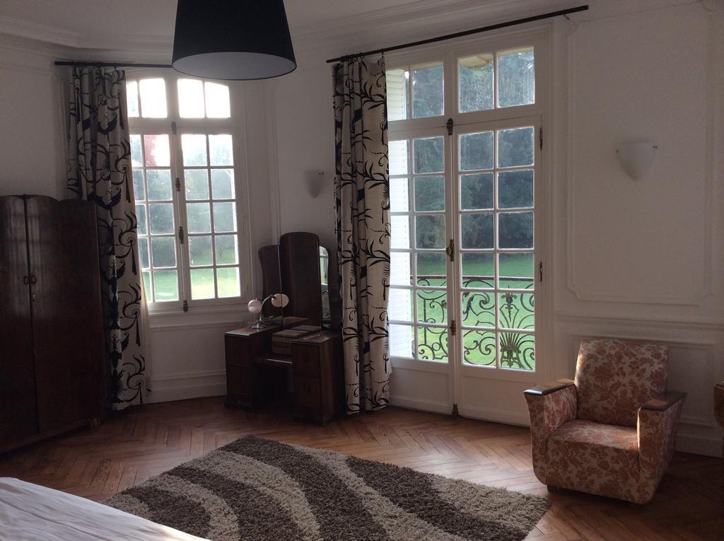 Chateau De Bertreville Bed & Breakfast Room photo
