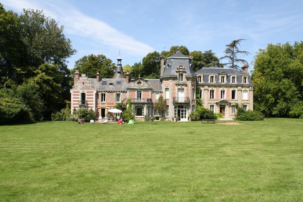 Chateau De Bertreville Bed & Breakfast Exterior photo